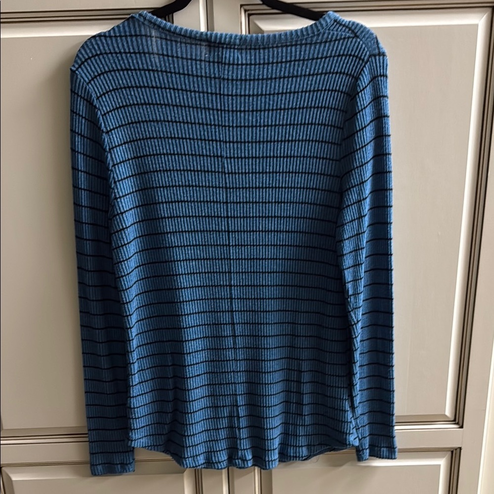 Striped Top bundle - Picture 9 of 11